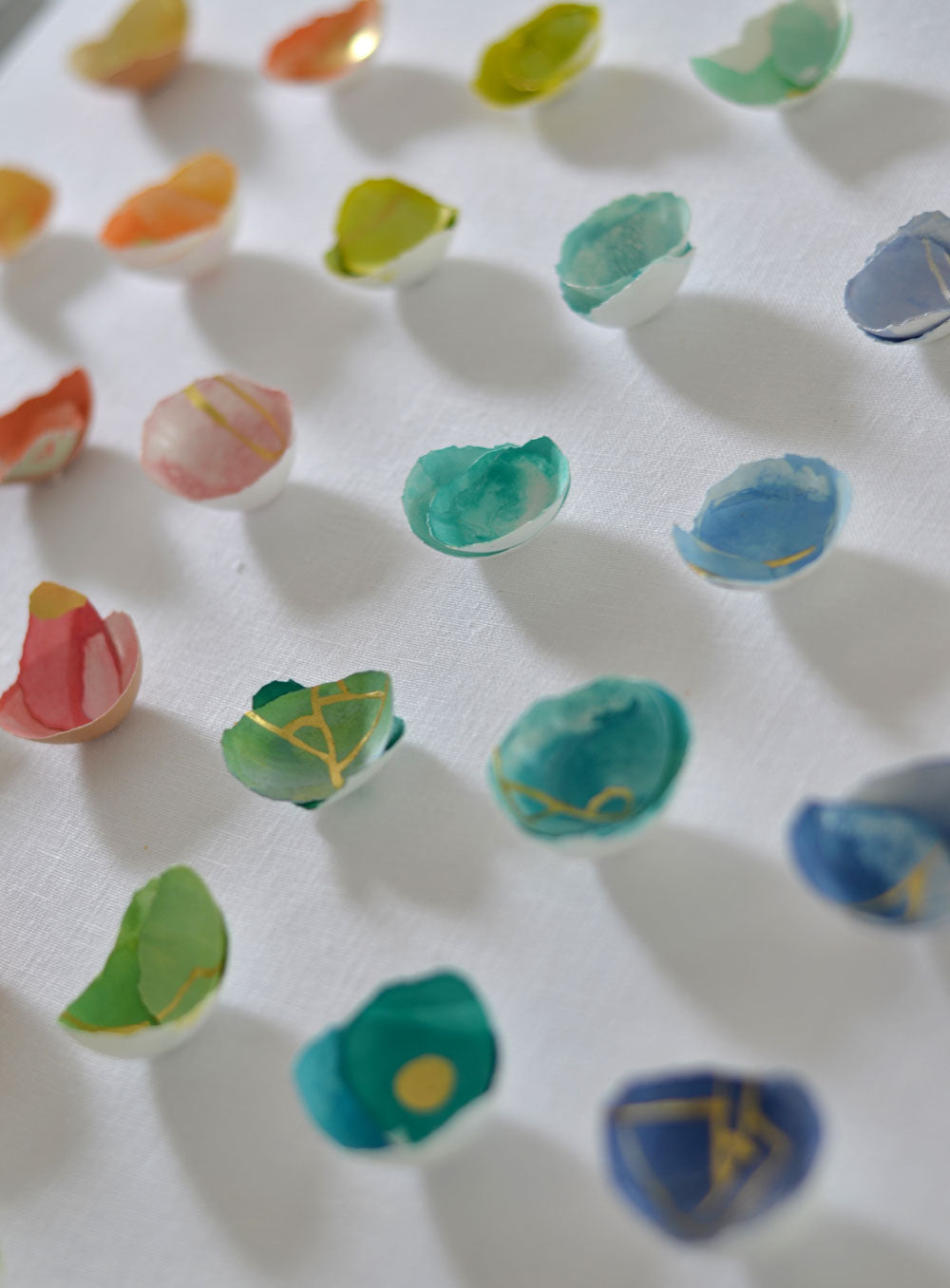 Kintsugi Eggshells Chroma Petals 16